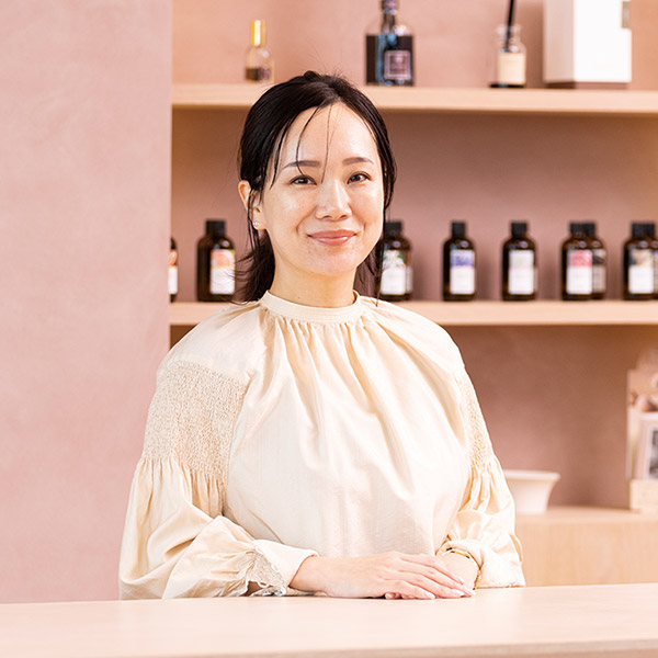 代表 廣岡 香織